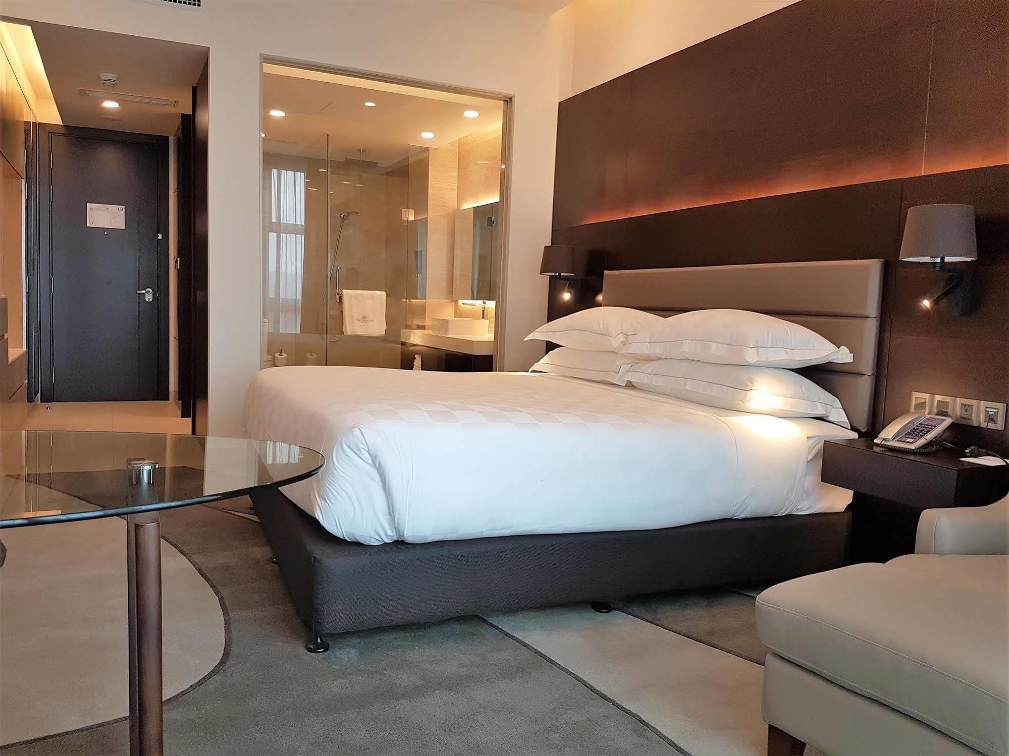 The Stanley Hotel & Suites Port Moresby Eksteriør billede
