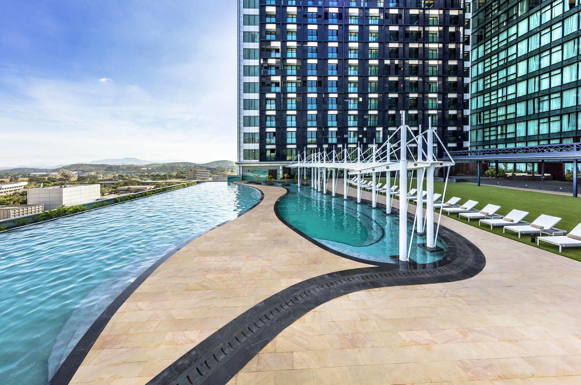 The Stanley Hotel & Suites Port Moresby Eksteriør billede